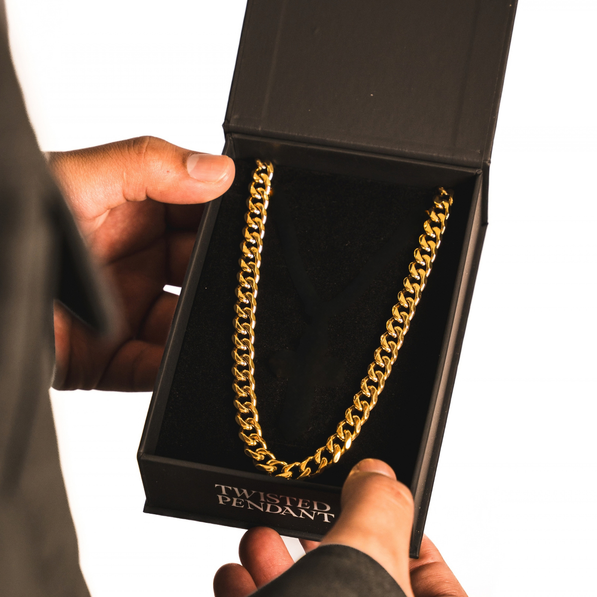 Men's Chains - Gold & Silver Chains | Twistedpendant