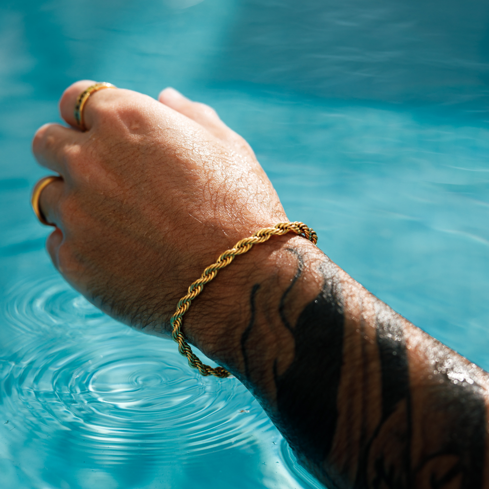 Men's Gold Rope Bracelet (8MM) - 18K Gold Bracelet For Men | Twistedpendant