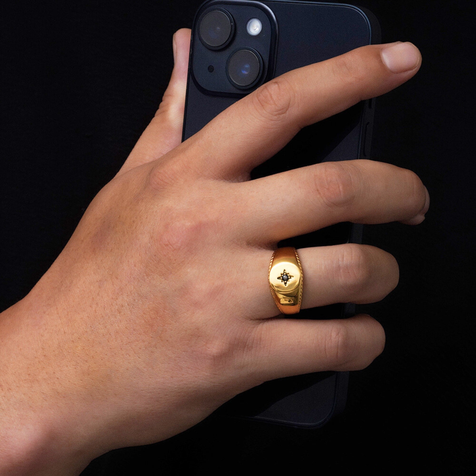 North Star Signet Black Ring - Gold