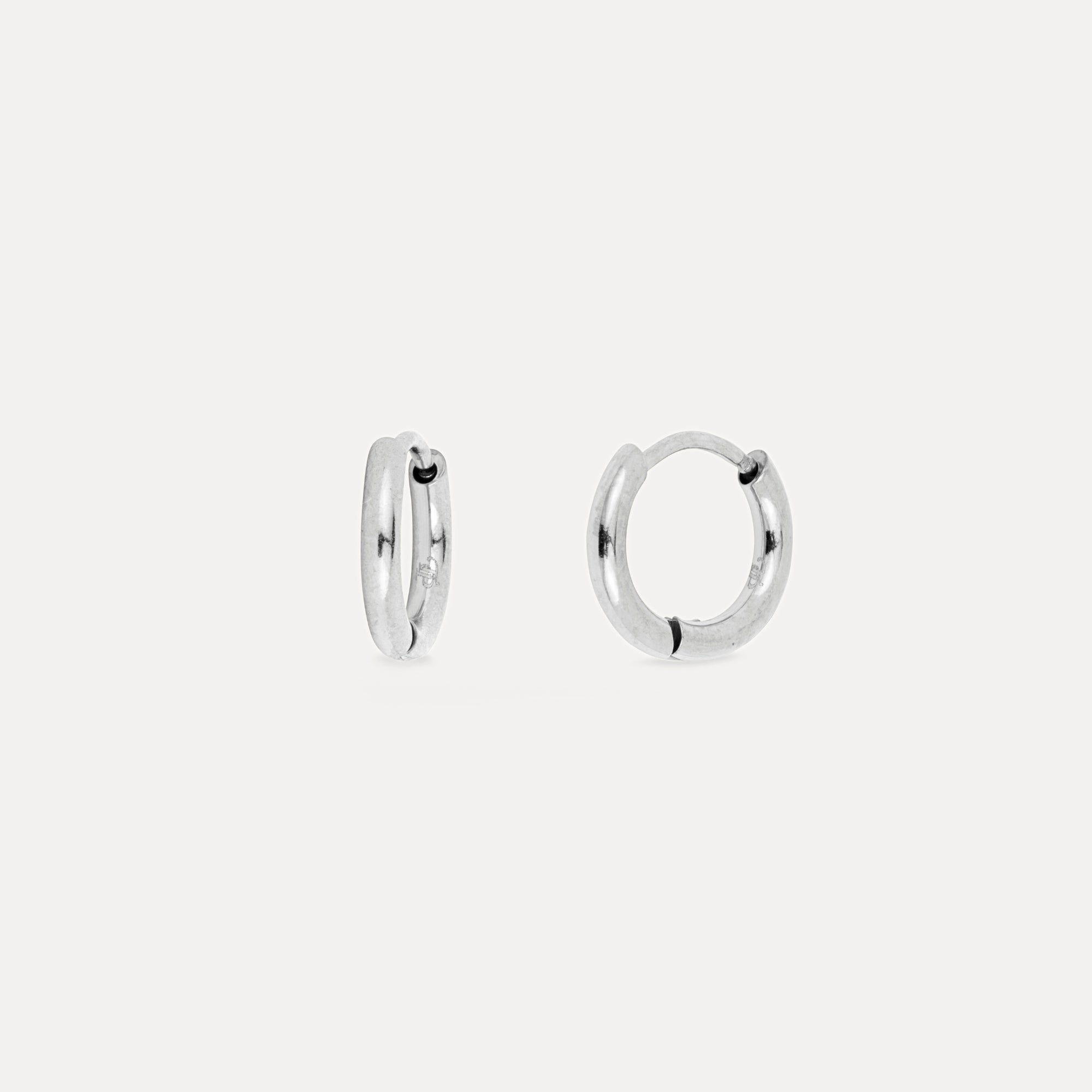 Steel Huggie (Silver)