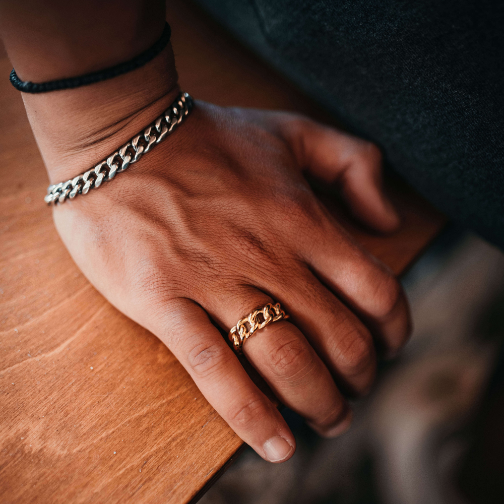 Twisted Cuban Band Ring - Gold