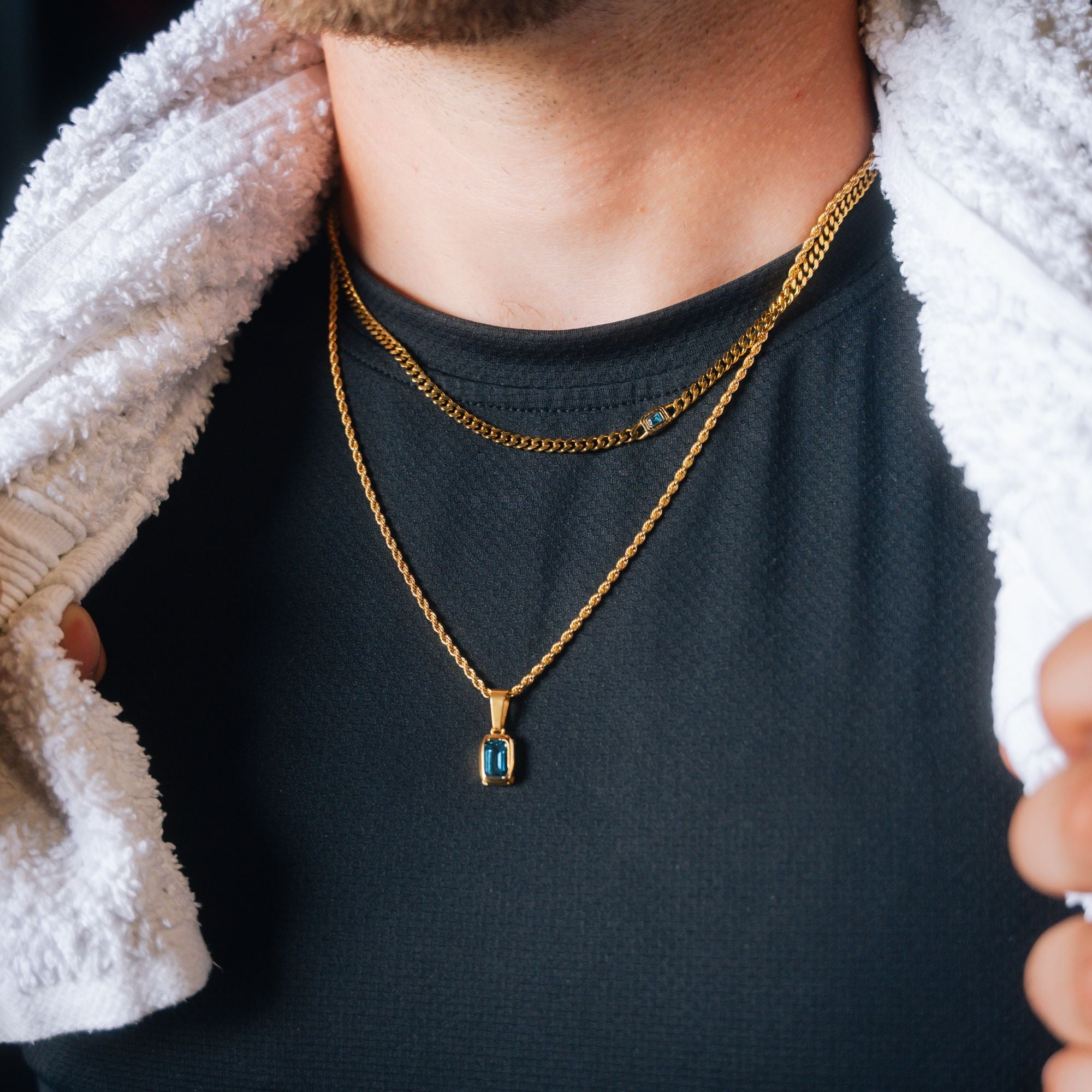 Sapphire Stone Pendant - Gold