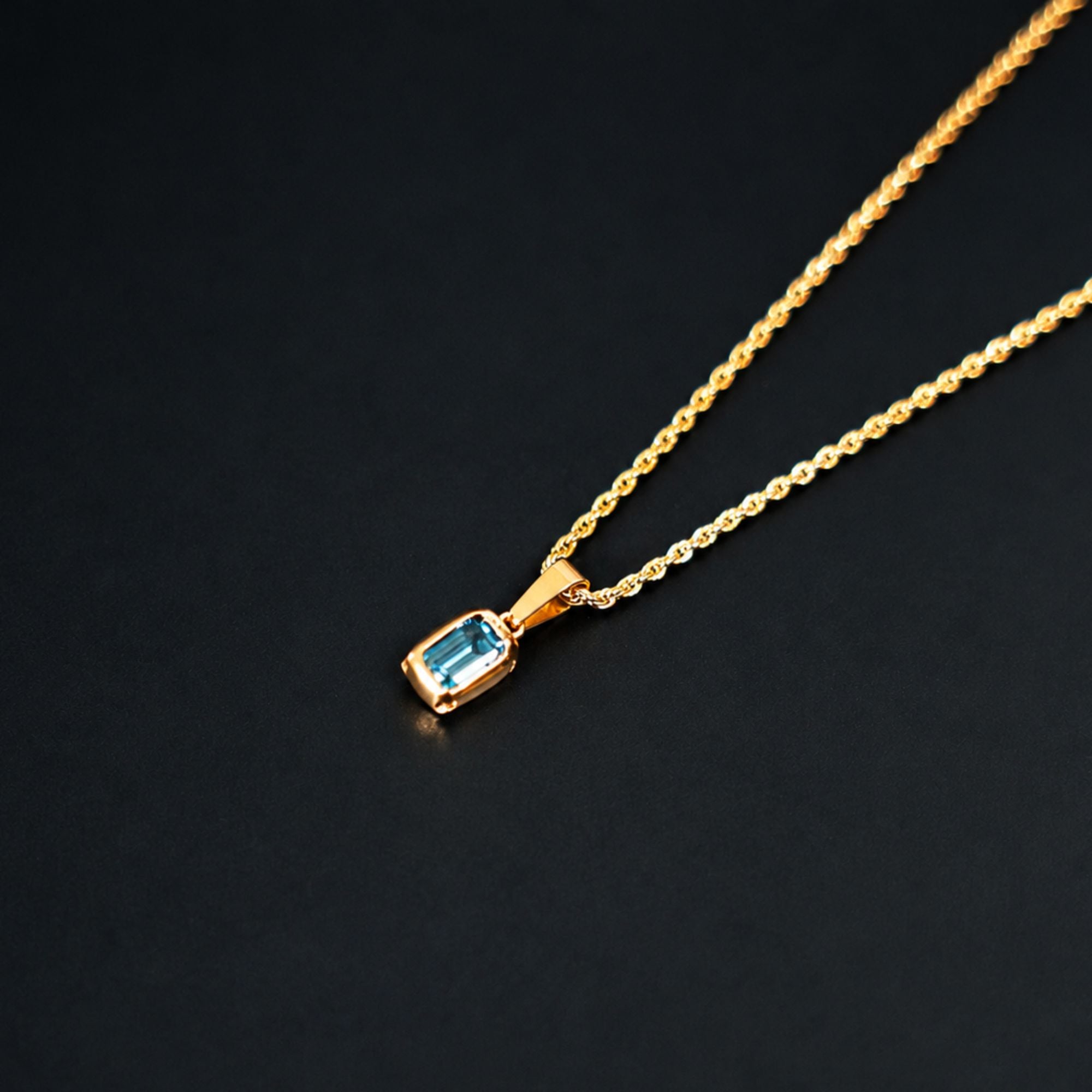 Sapphire Stone Pendant - Gold