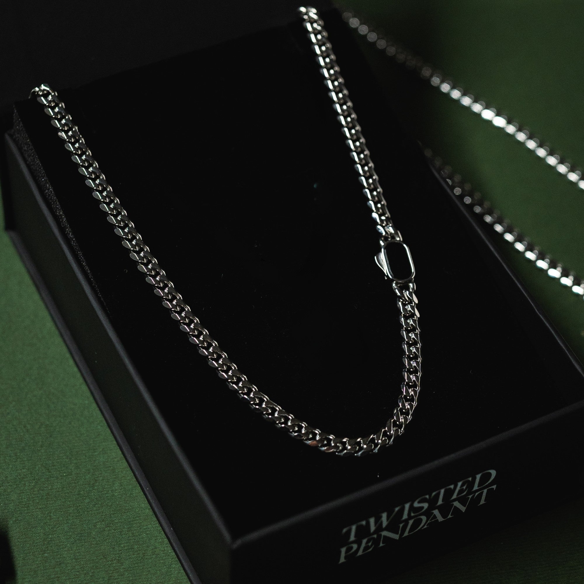 Onyx Cuban Chain (5MM) - Silver