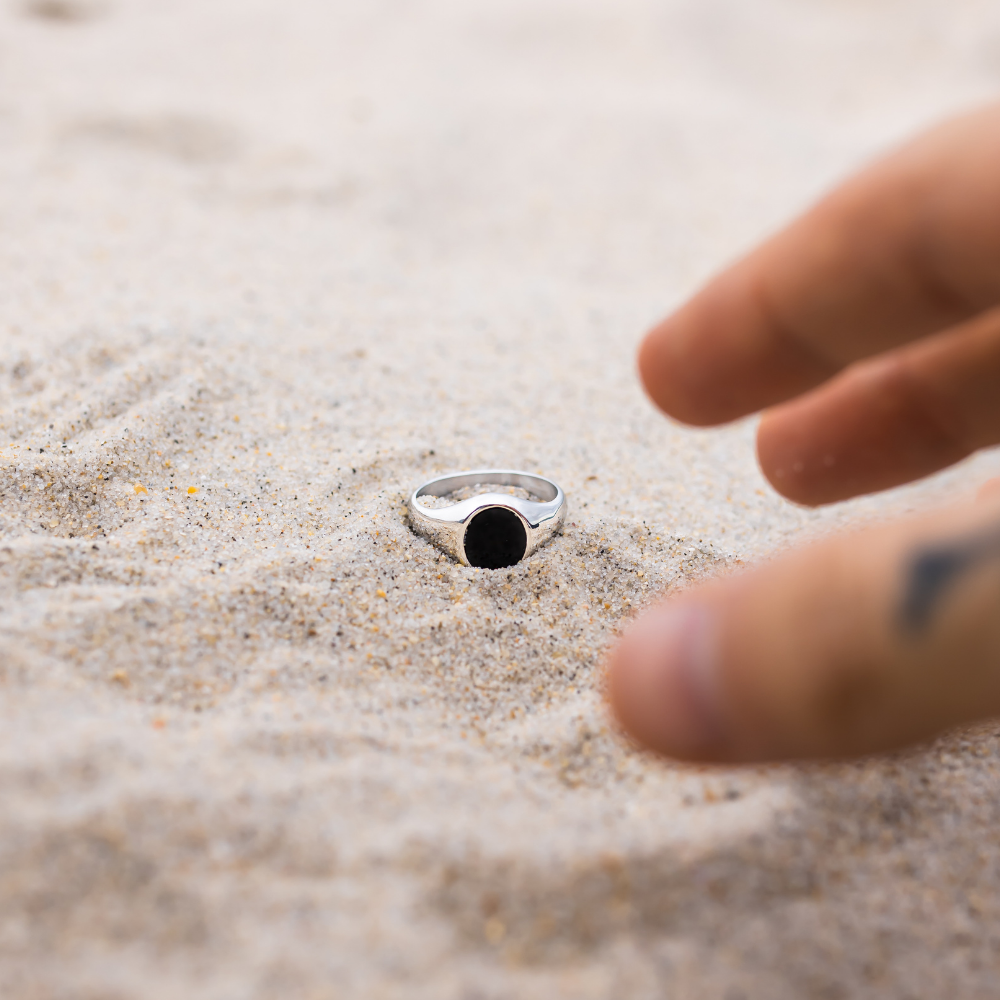 Onyx signet Ring Men - Mens Silver Singet Rings - By Twistedpendant