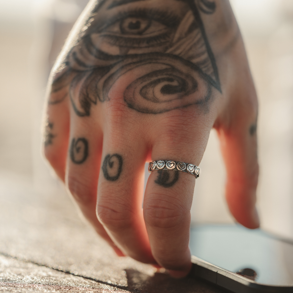 Silver Love Heart Ring - Valentines Jewellery Gifts By Twistedpendant