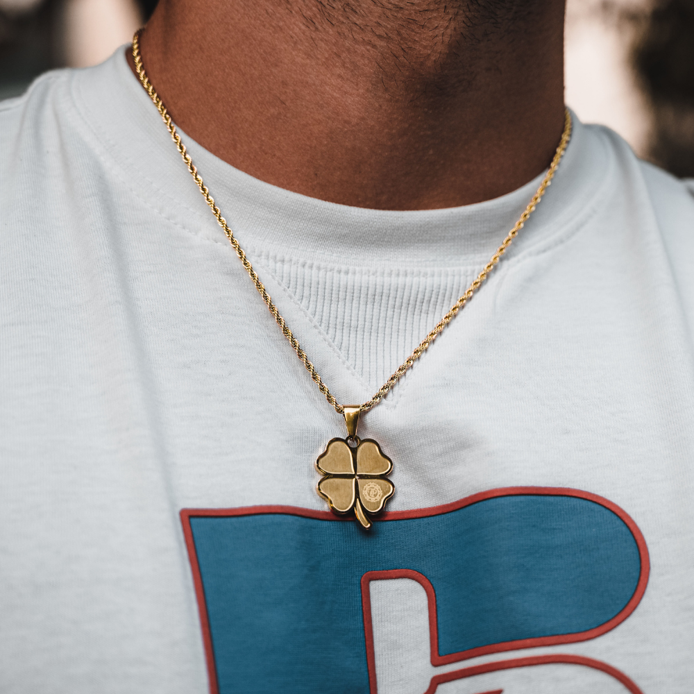 Men's 18K Gold Four Leaf Clover - Men's Gold Necklace | Twistedpendant