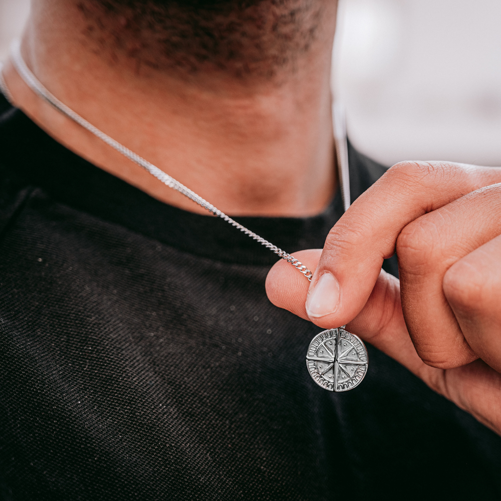 Mini Silver Compass Pendant Necklace - Men's Silver Necklace | Twistedpendant