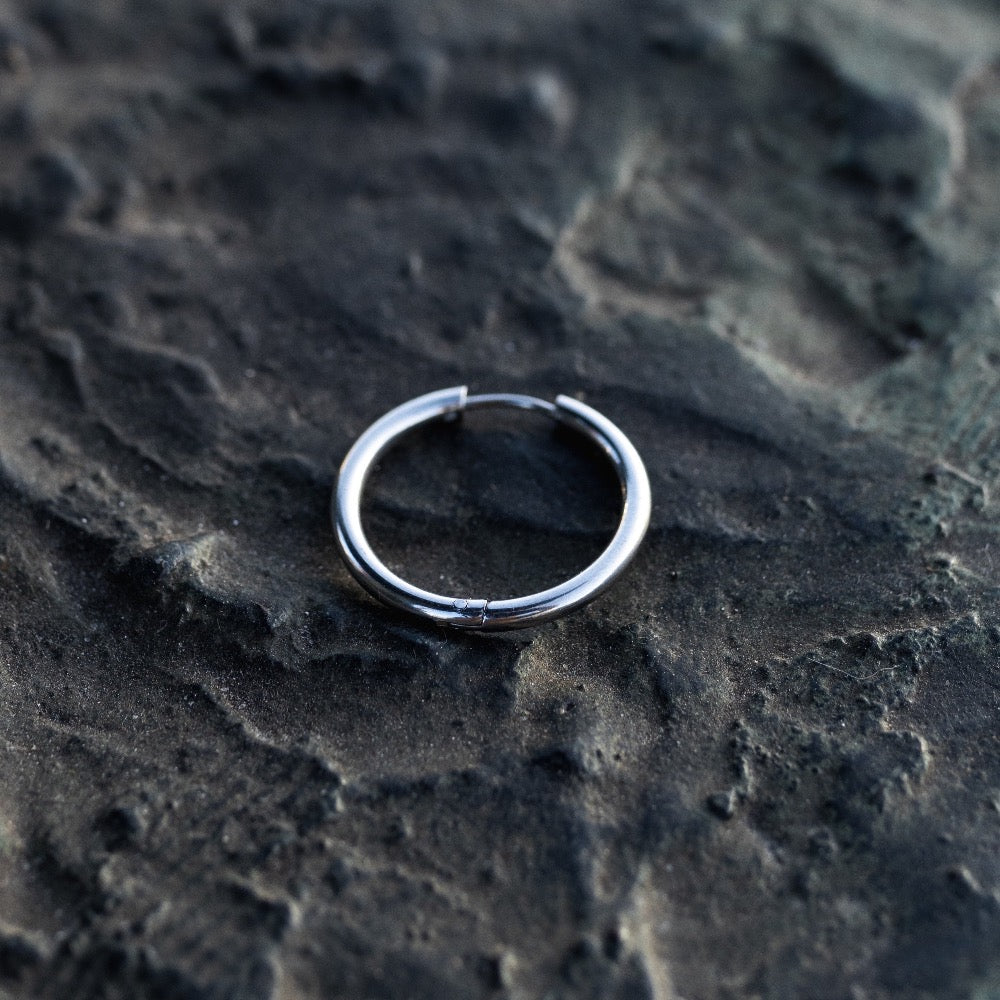 Large Silver Hoop Earrings (25MM) - Mens Hoop Earrings | Twistedpendant
