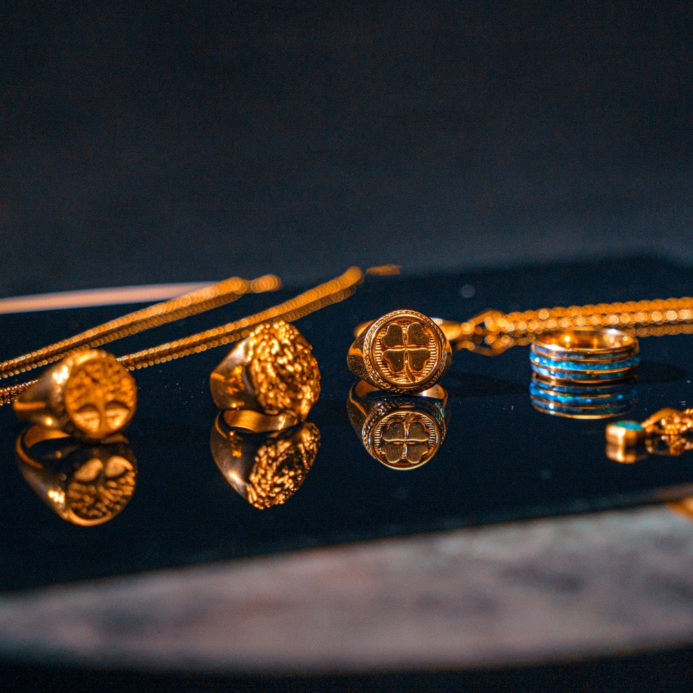 18K Gold Lion Ring - Mens Gold Signet Rings - By Twistedpendant