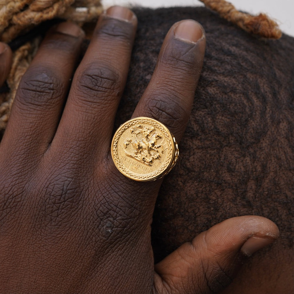 Men's Gold St George Ring - Buy Gold Sovereign Rings | Twistedpendant