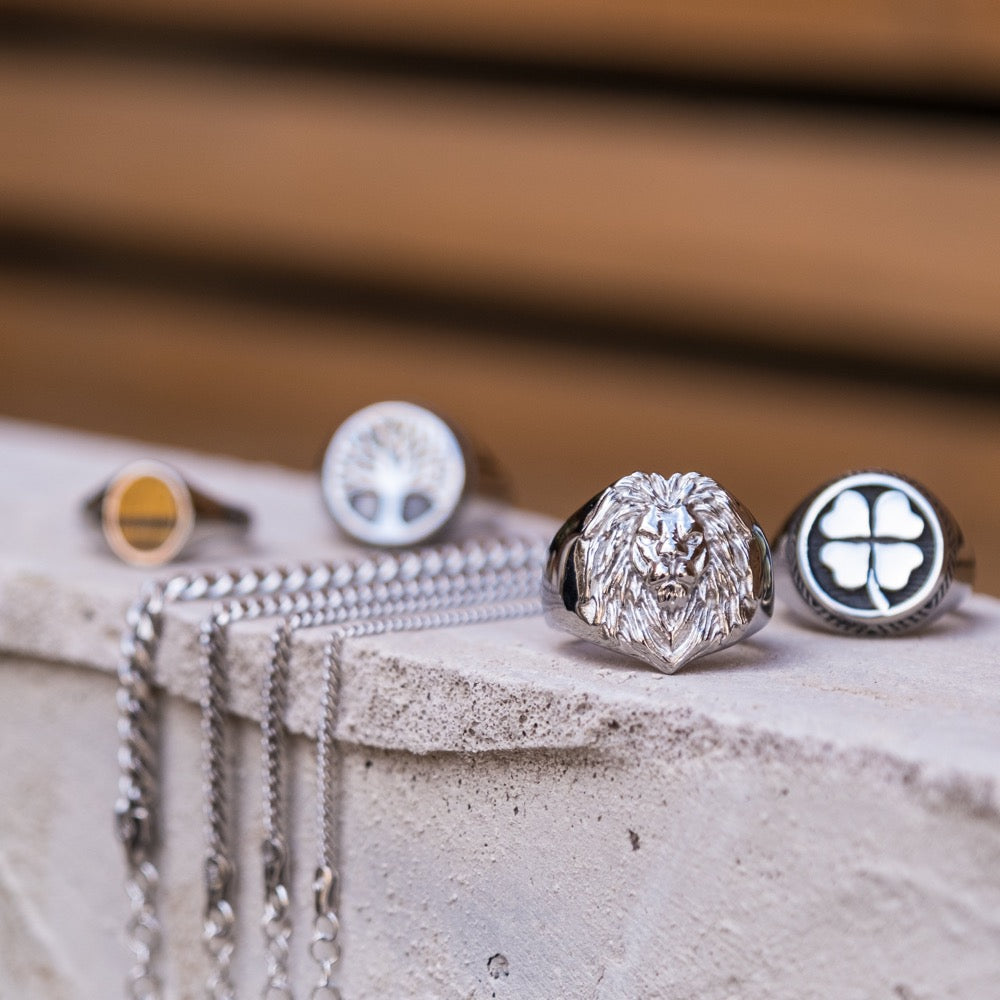 Silver Four Leaf Clover Ring - Signet Ring For Men - By Twistedpendant