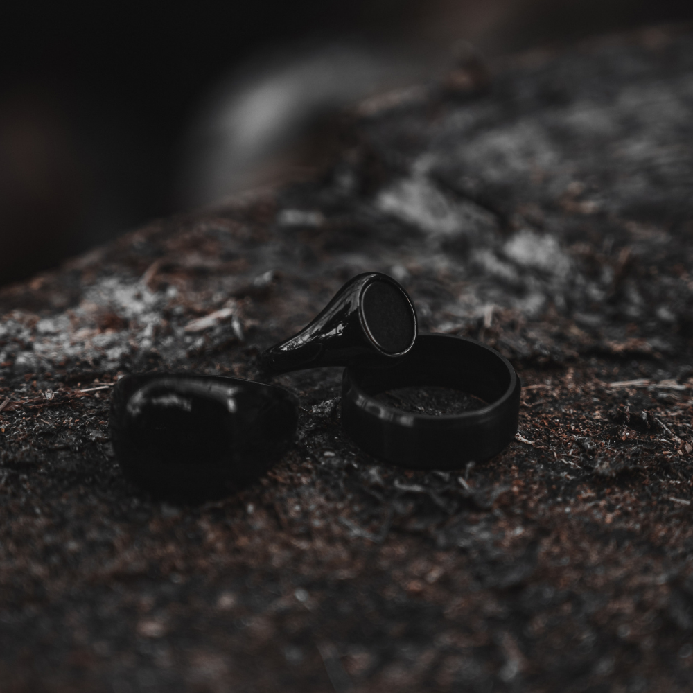 Blacked Out Jewellery - Mens Rings, Chains & Pendant Necklaces | Twistedpendant