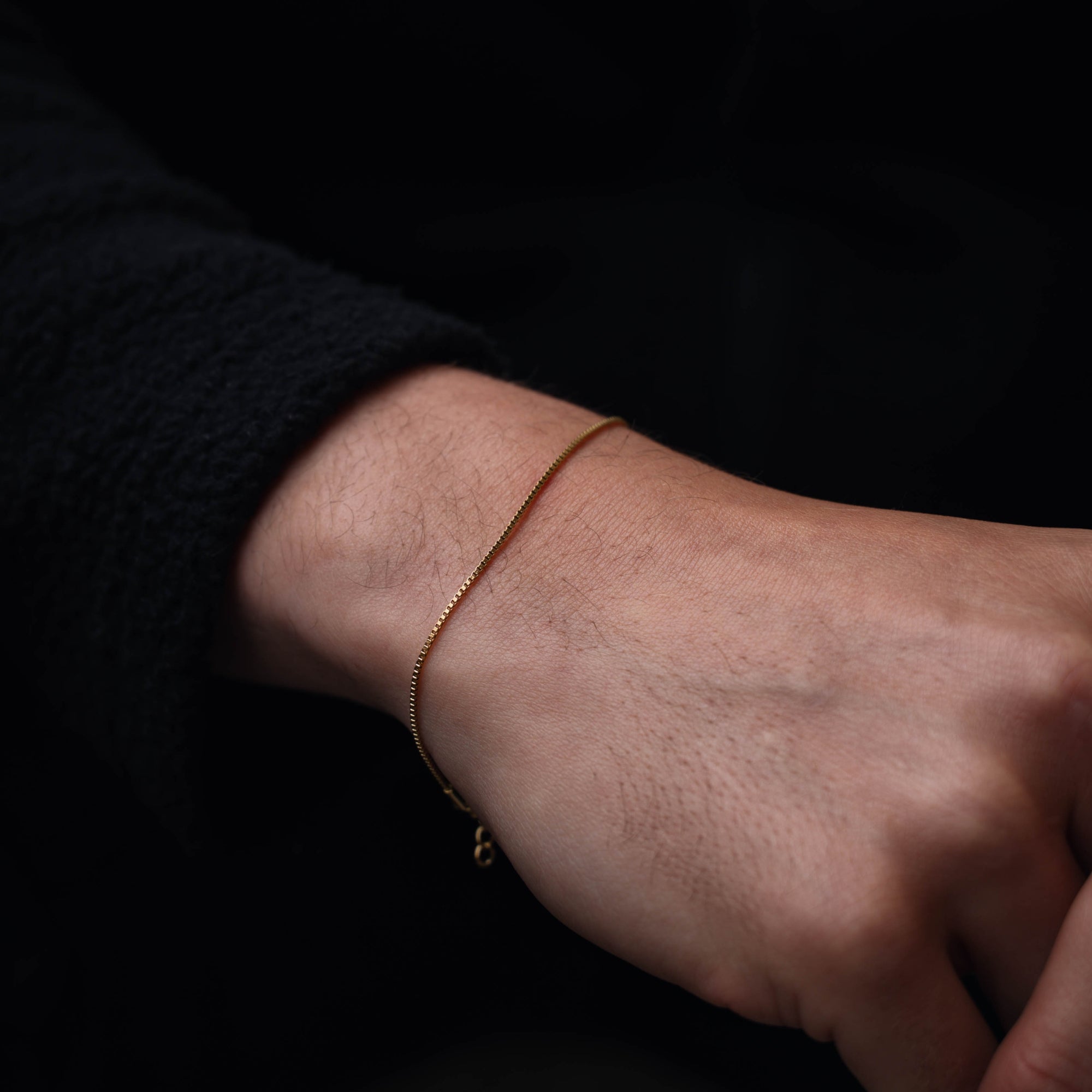 Thin Gold Box Chain (1MM) For Men - Mens Bracelets | Twistedpendant