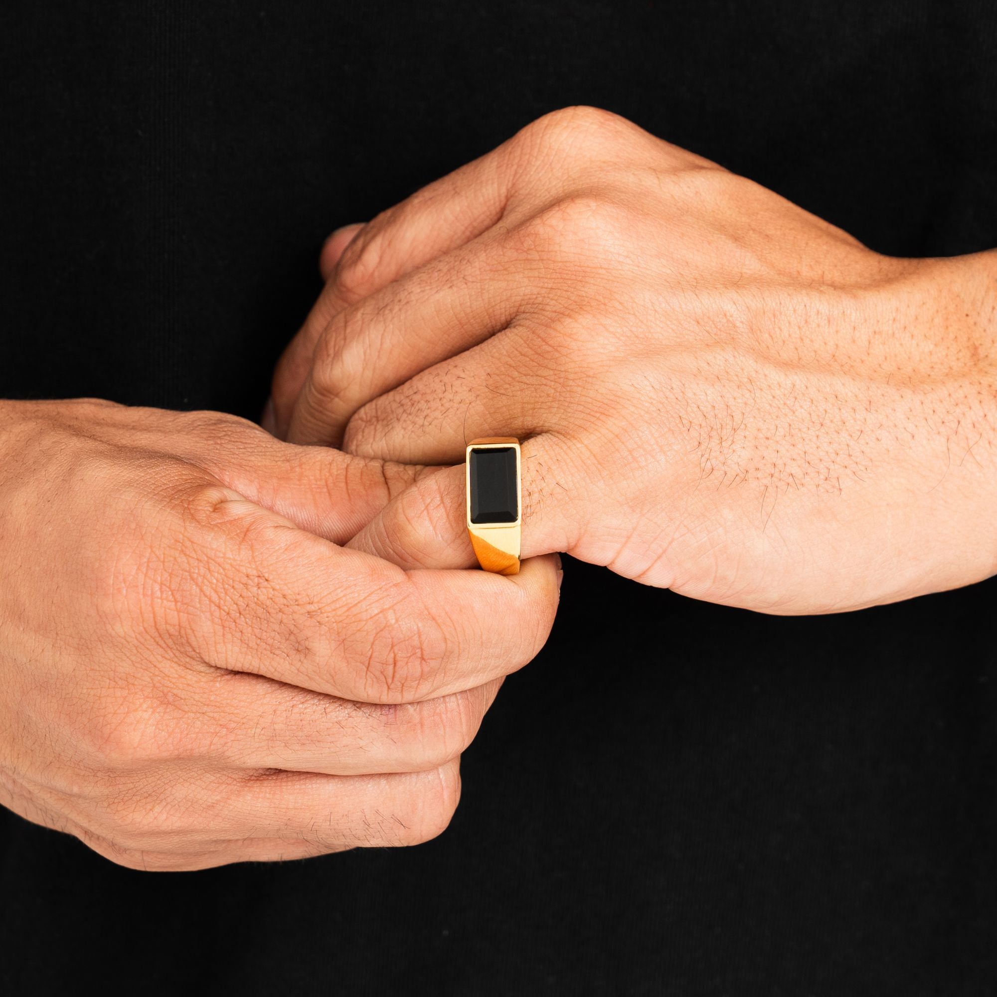 Monolith Onyx Ring - Gold
