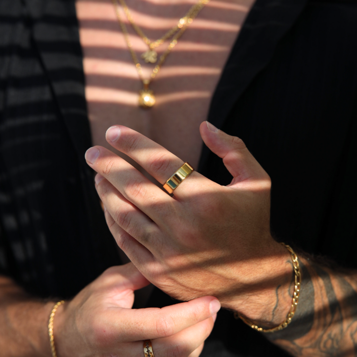 Mirrored Band Ring - Gold