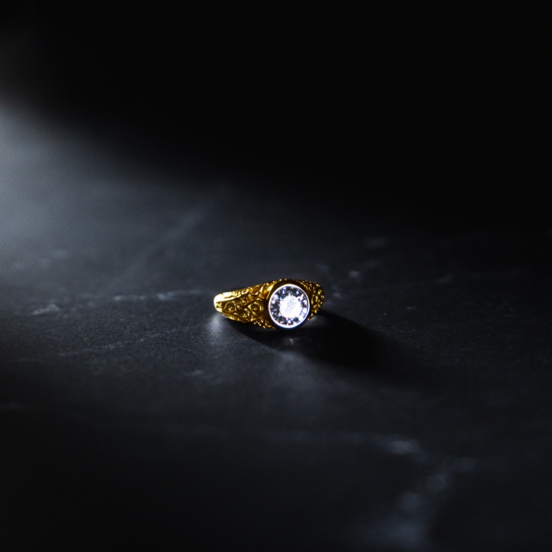 Mens Ring - 18K Gold Diamond Signet Ring For Men - By Twistedpendant