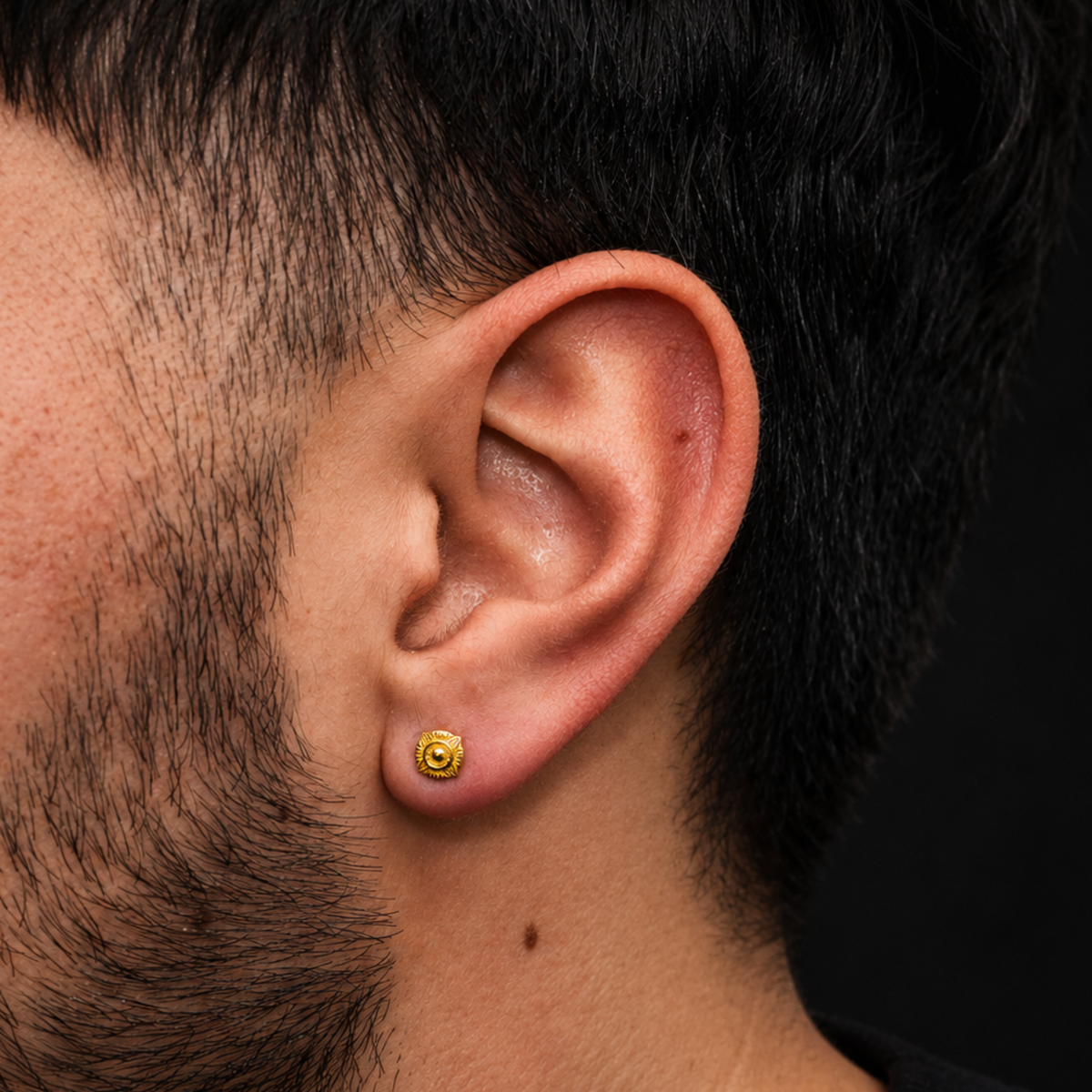 Compass Stud (Gold)