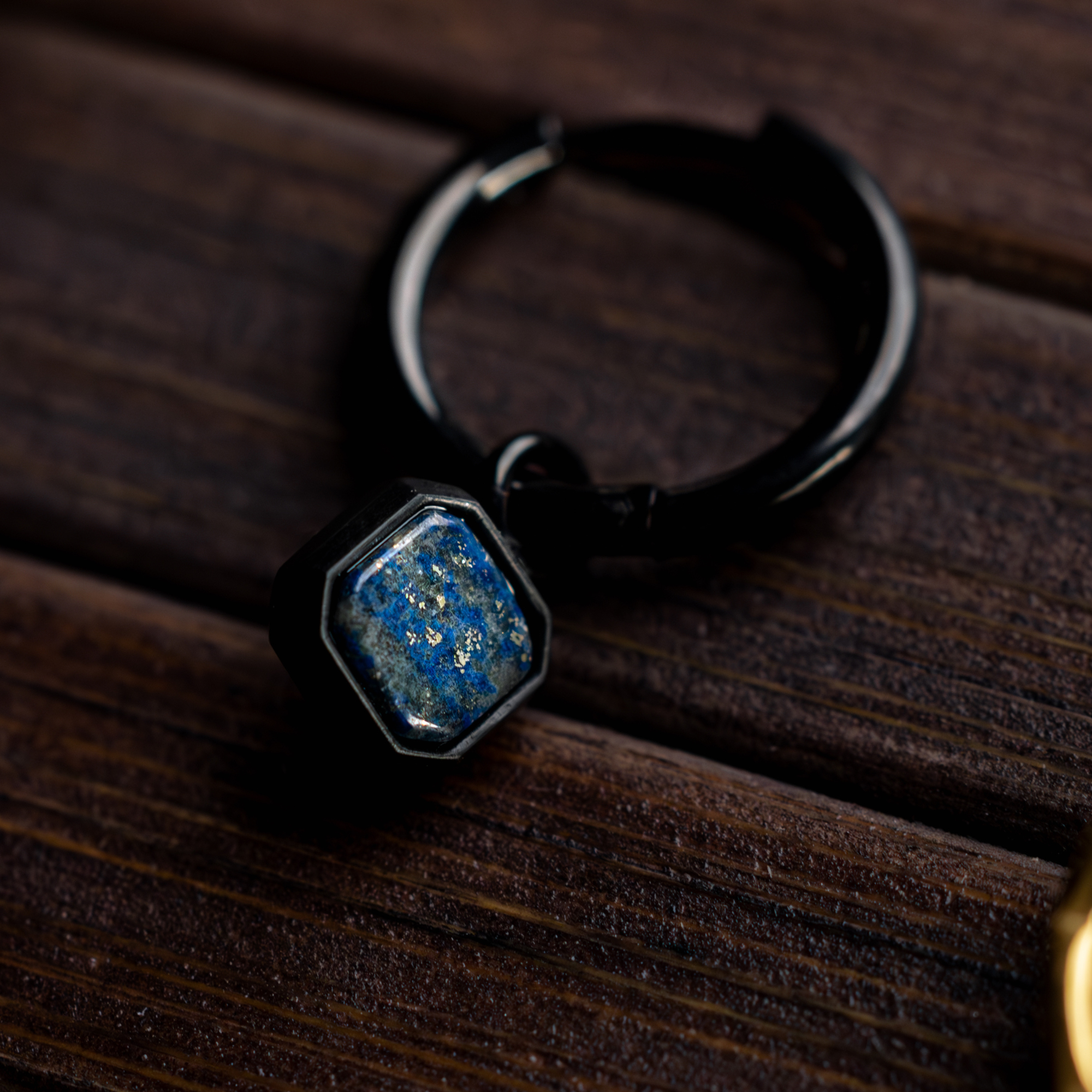 Opal Dangle (Black)
