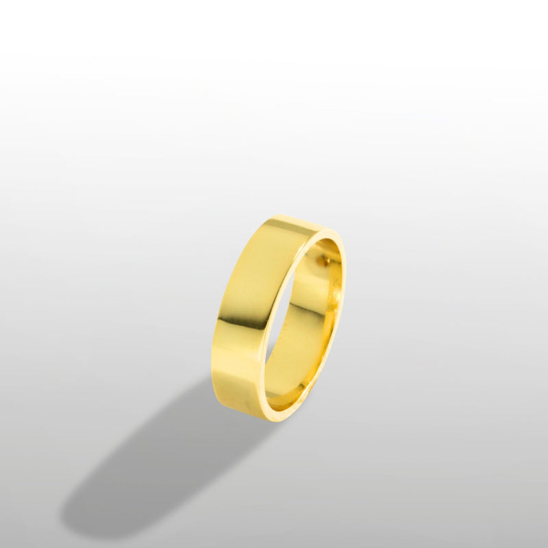 Smooth Band - 18K Gold