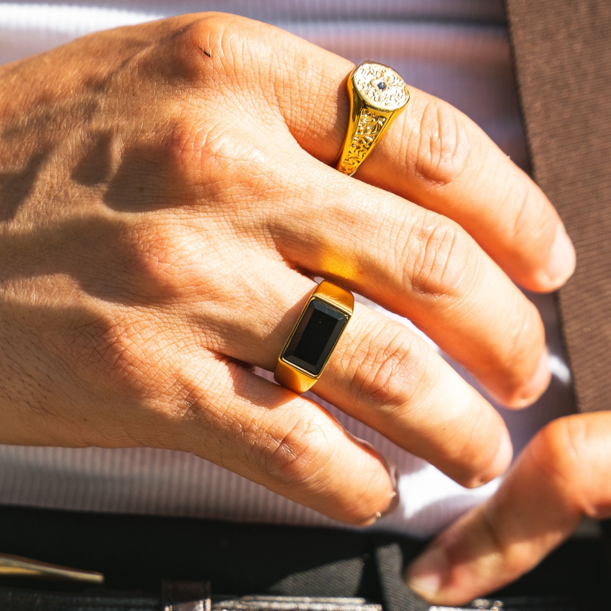 Monolith Onyx Ring - Gold