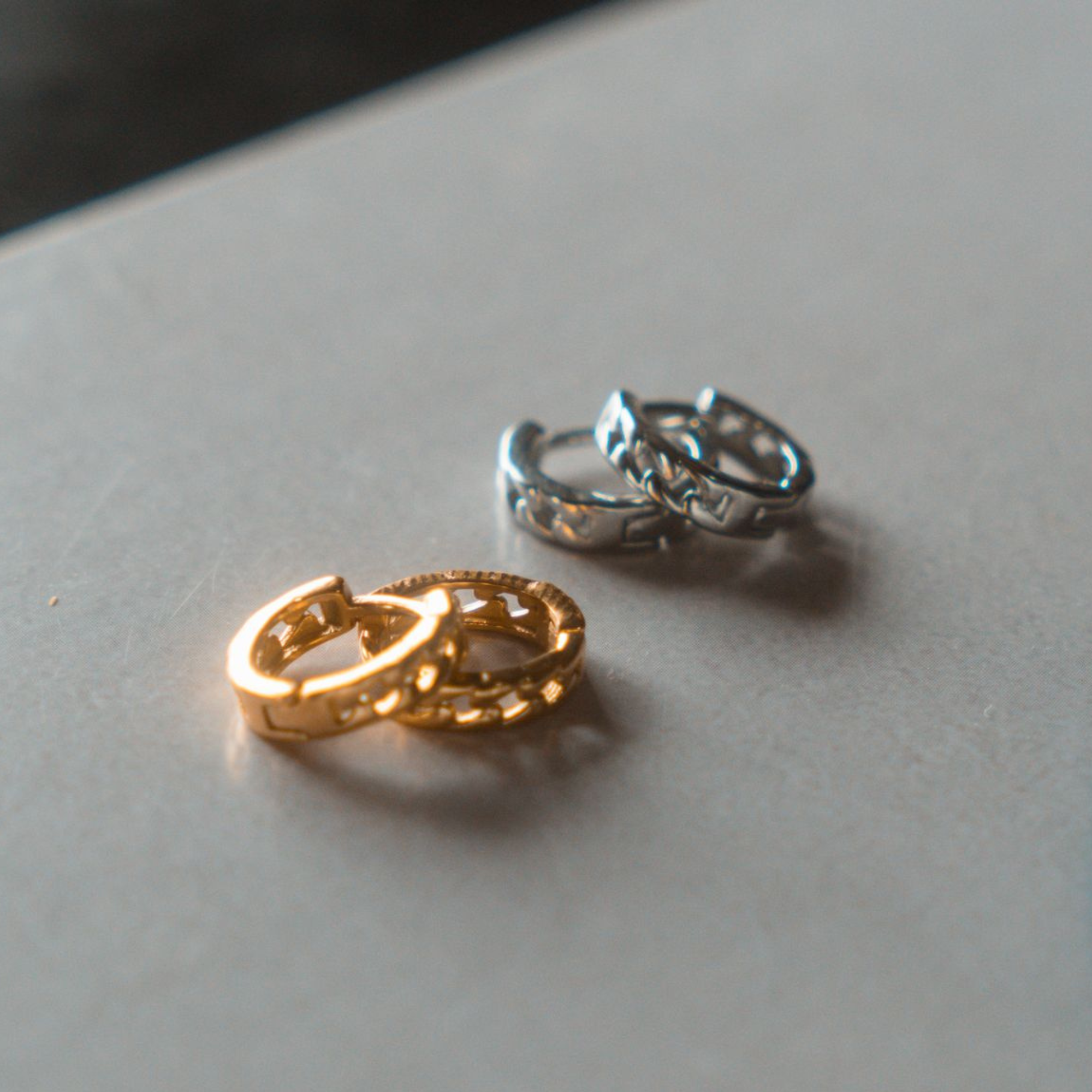 Cuban Hoop (Gold)