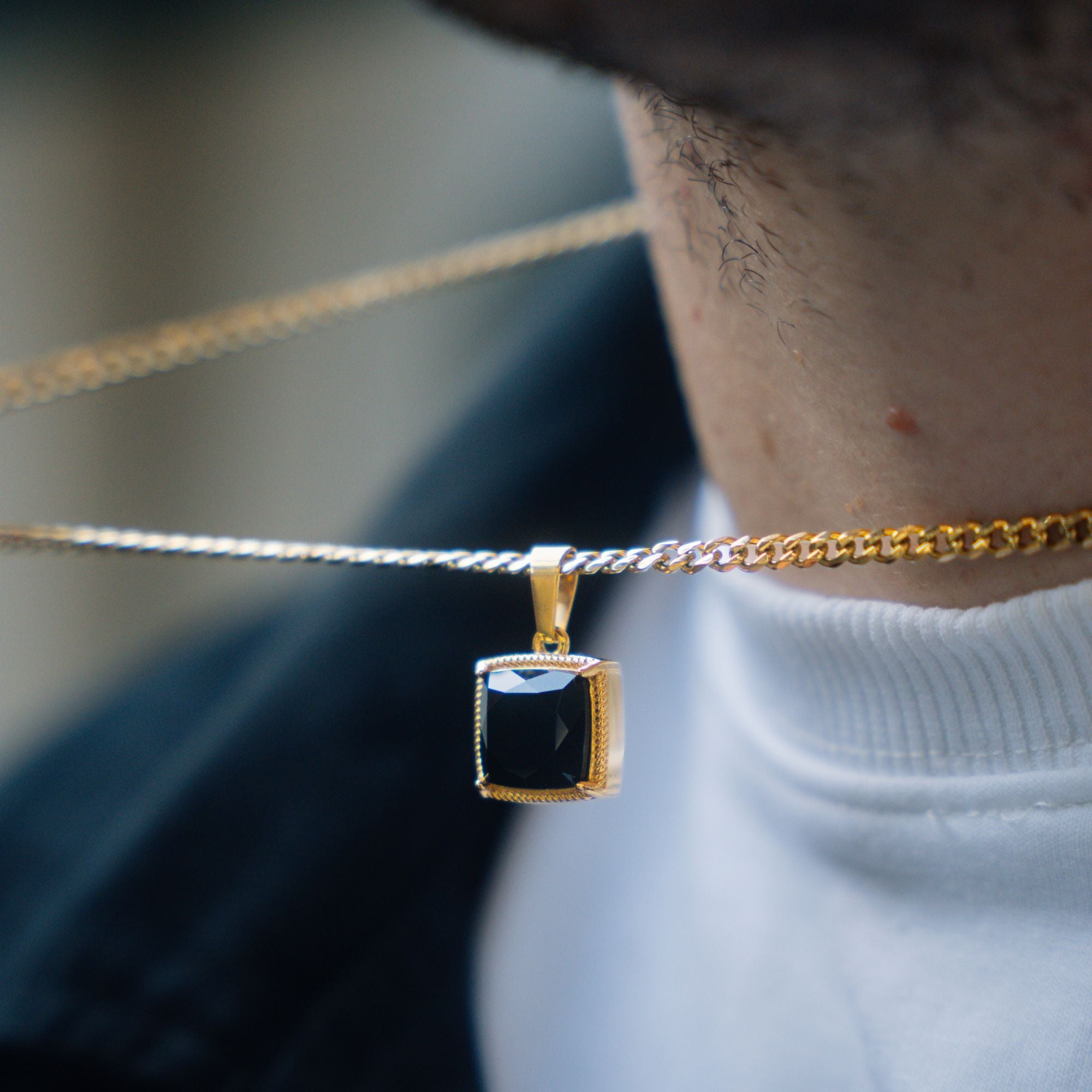 Chunky Onyx - Gold