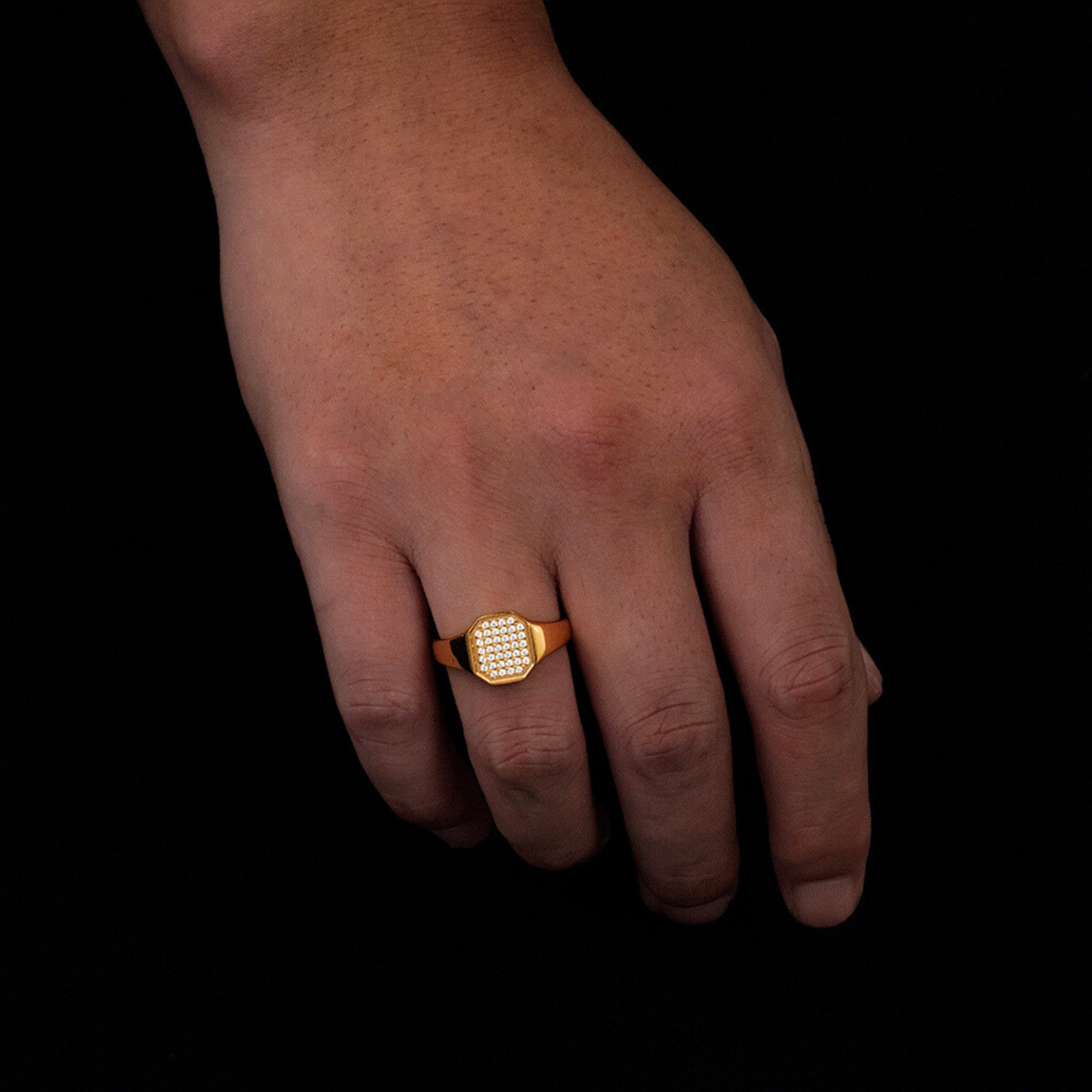 Diamond Signet - Gold
