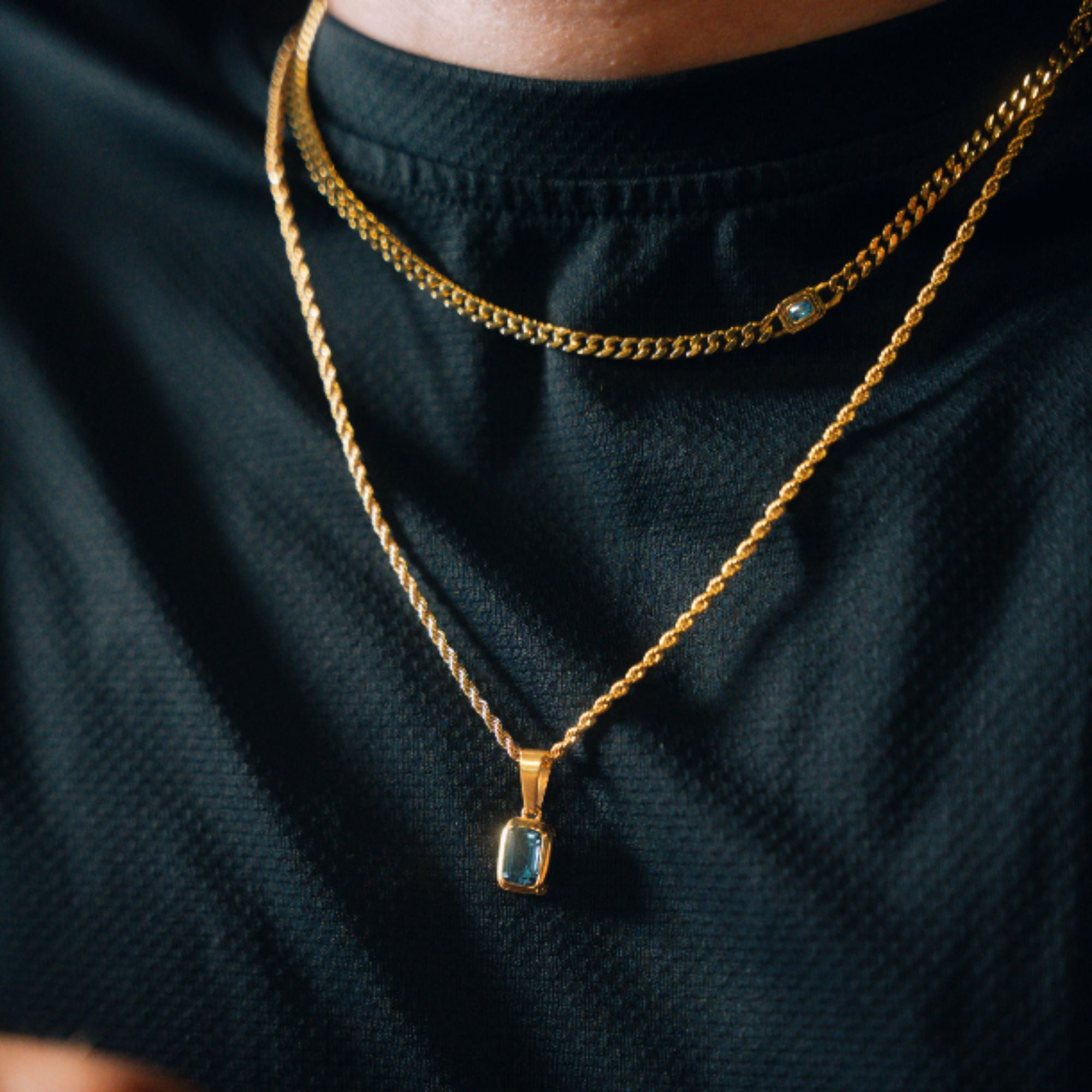 Sapphire Stone Pendant - Gold
