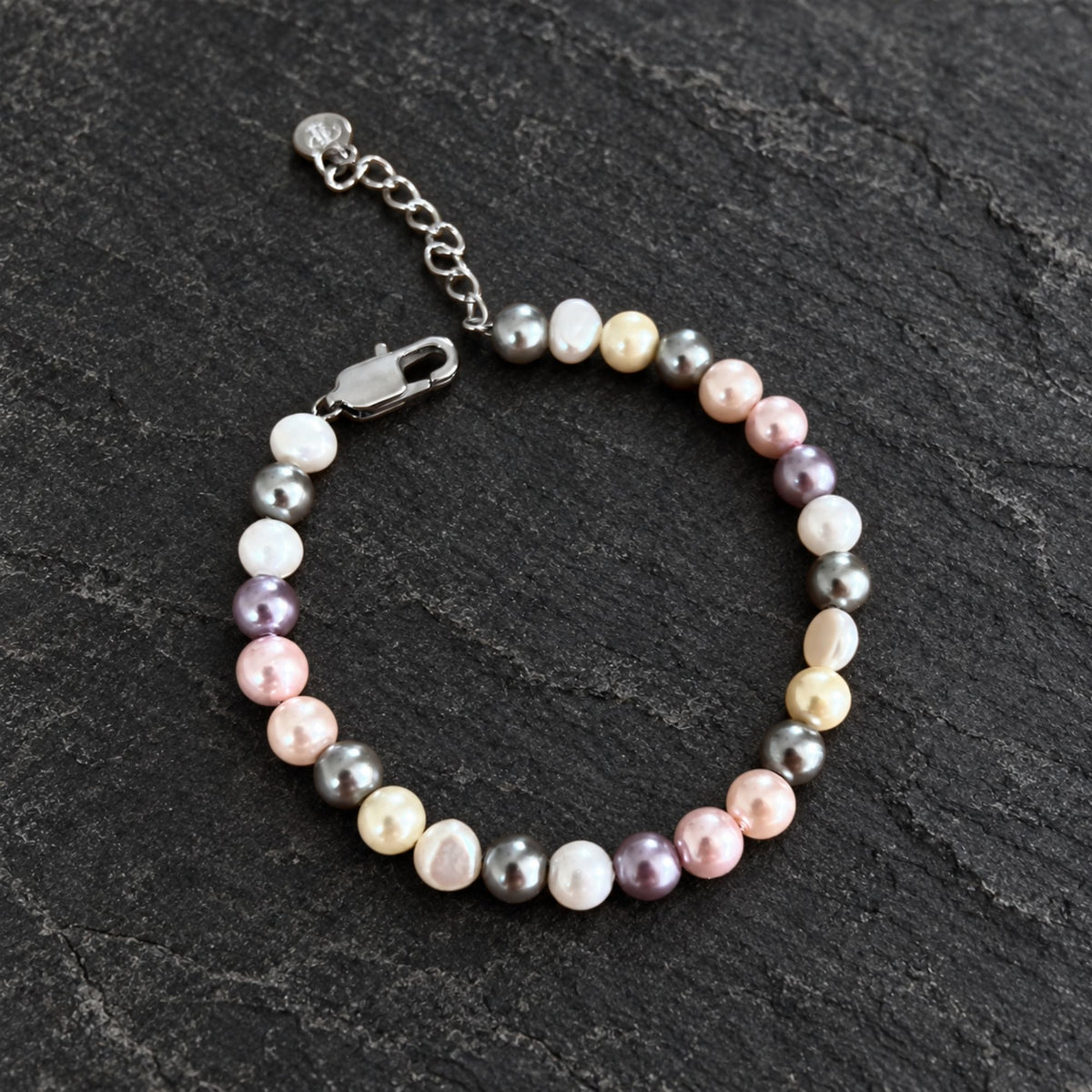Pastel Pearl Bracelet (6MM)