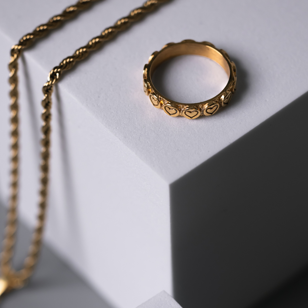 Gold Love Heart Ring - Valentines Jewellery Gifts By Twistedpendant