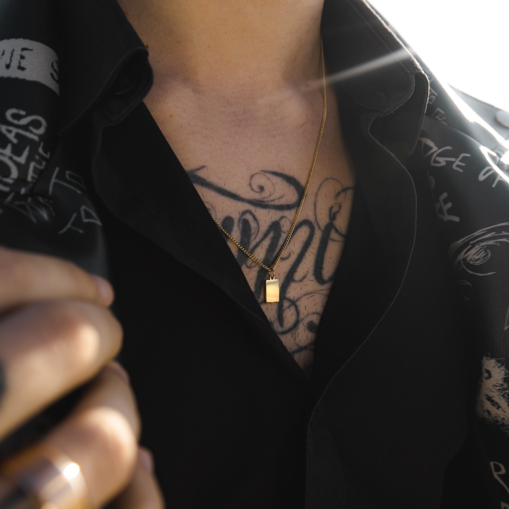 Minimalist Mini Bar Pendant Necklace - Men's Gold Necklace | Twistedpendant