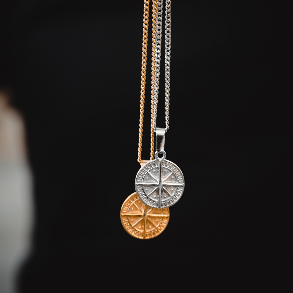 Mini Gold Compass Pendant Necklace - Men's Gold Necklace | Twistedpendant