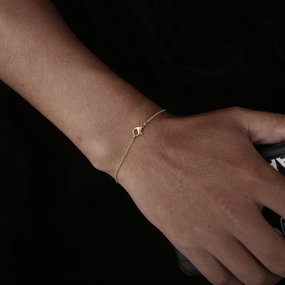 Tiny 18K Gold Bracelet Chain - Minimalist Bracelets For Men | By Twistedpendant