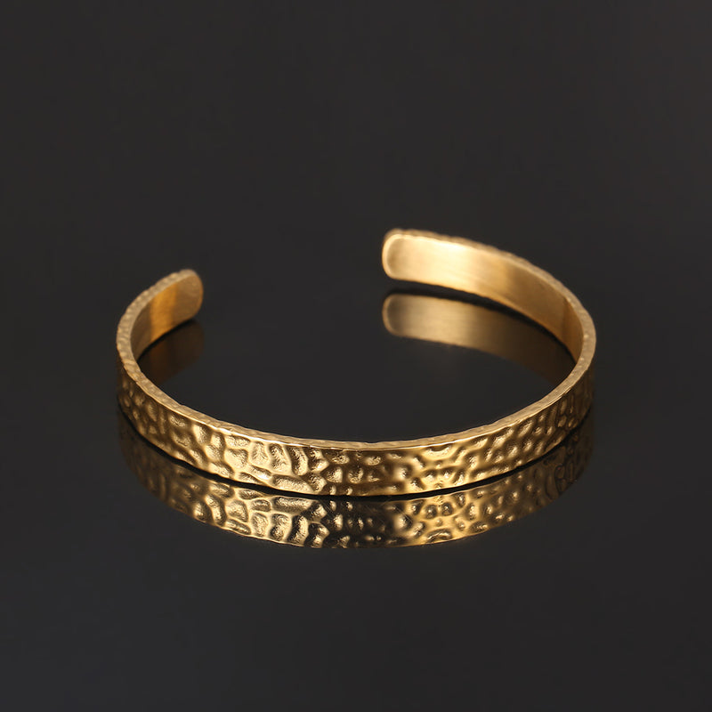 Plain self lines design gold plated men's kada – Odara Jewellery